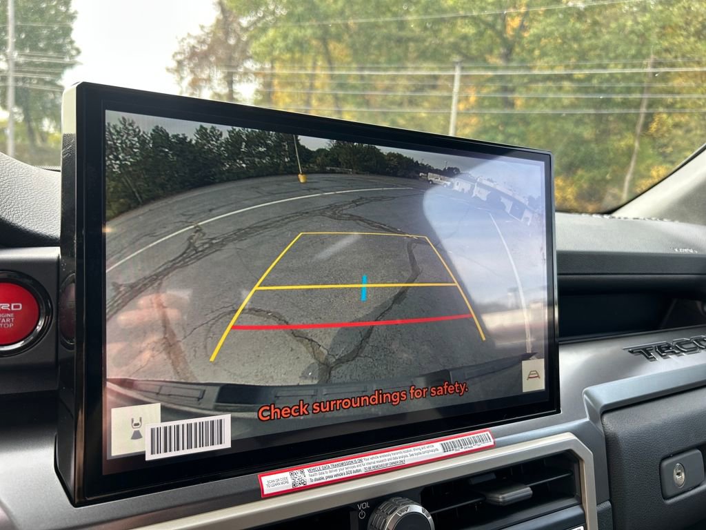 Certified 2025 Toyota Tacoma TRD Sport image 20