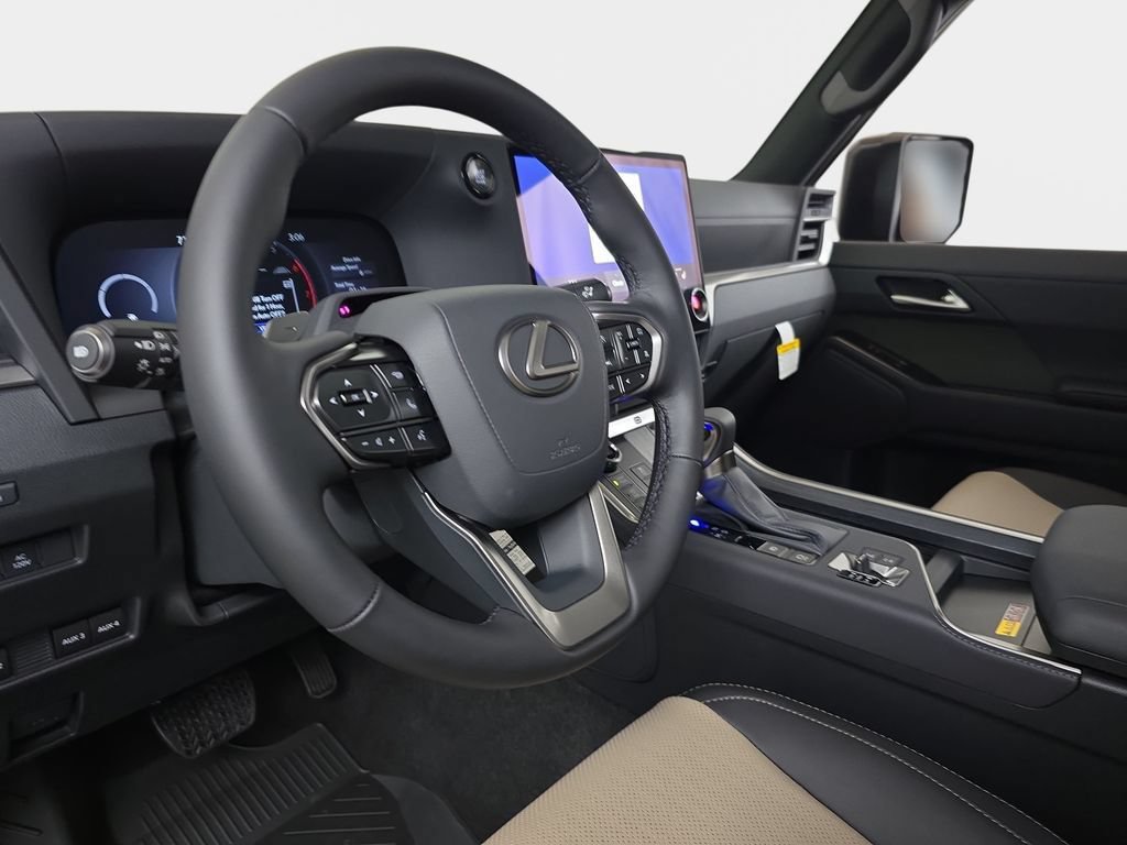 New 2026 Lexus GX 550 AWD/4WD image 15