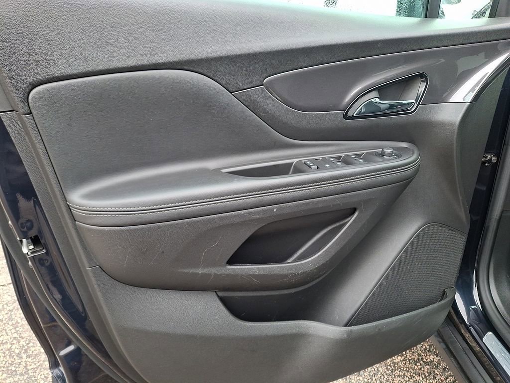 Used 2022 Buick Encore Preferred w/ Safety Package AWD/4WD image 14