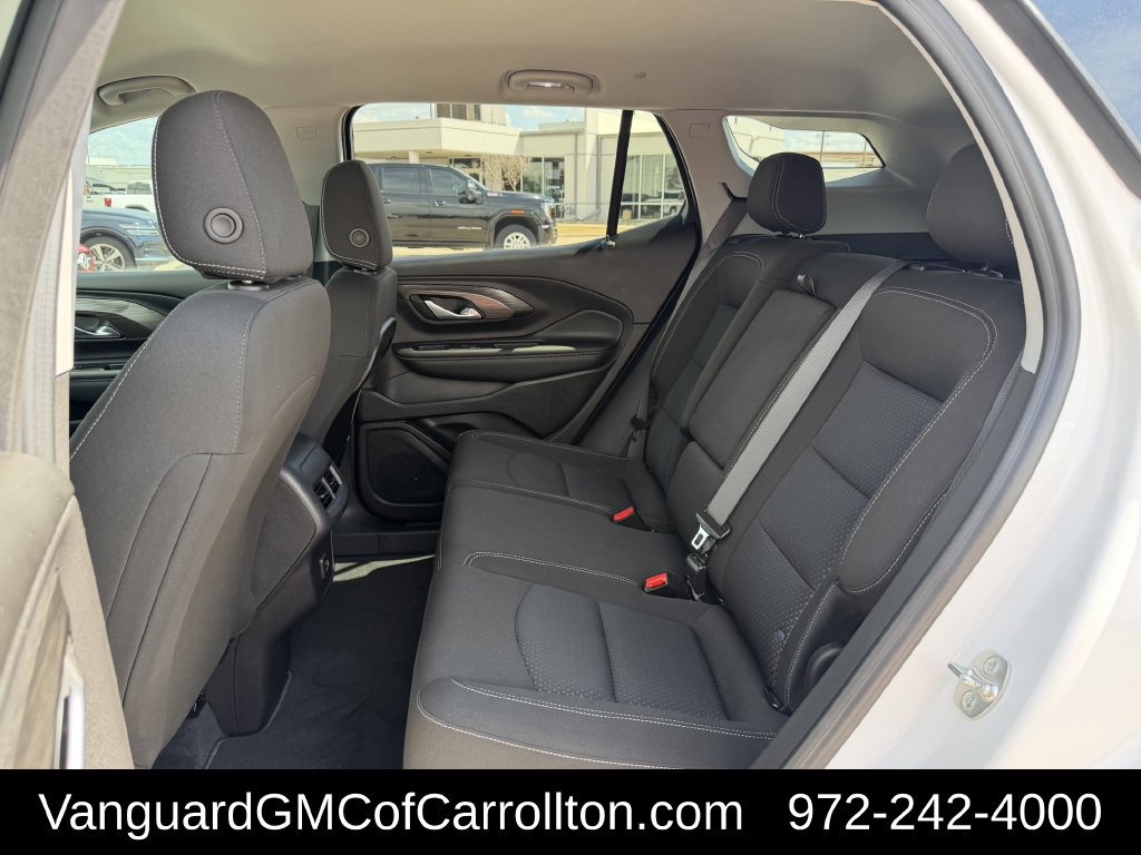 Used 2024 GMC Terrain SLE AWD/4WD image 28