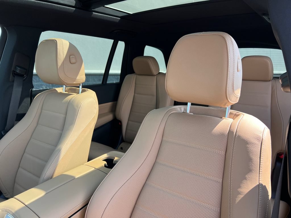 New 2026 Mercedes-Benz GLS 450 4MATIC image 14