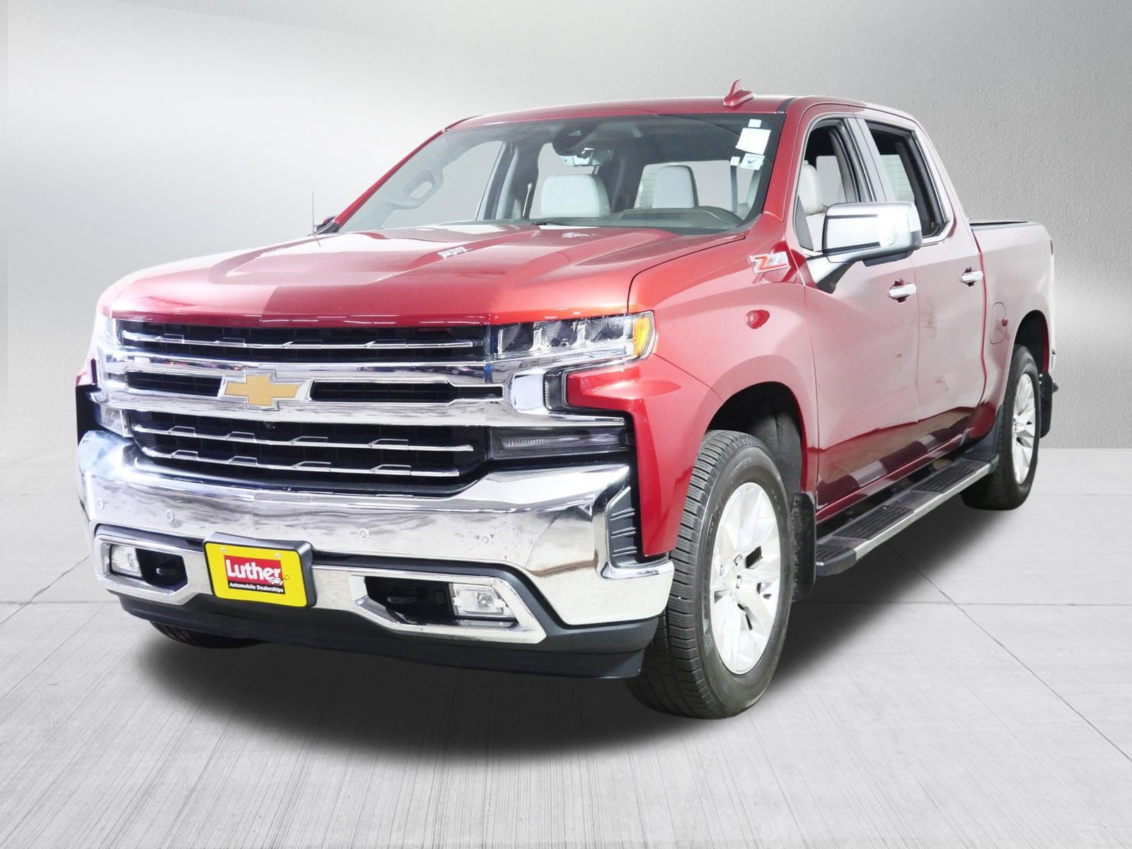 Certified 2019 Chevrolet Silverado 1500 LTZ w/ LTZ Premium Package AWD/4WD image 3