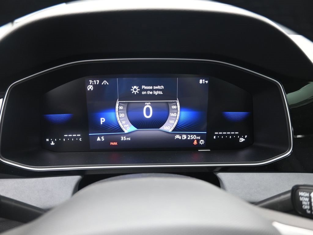 Used 2025 Volkswagen Jetta SE image 10