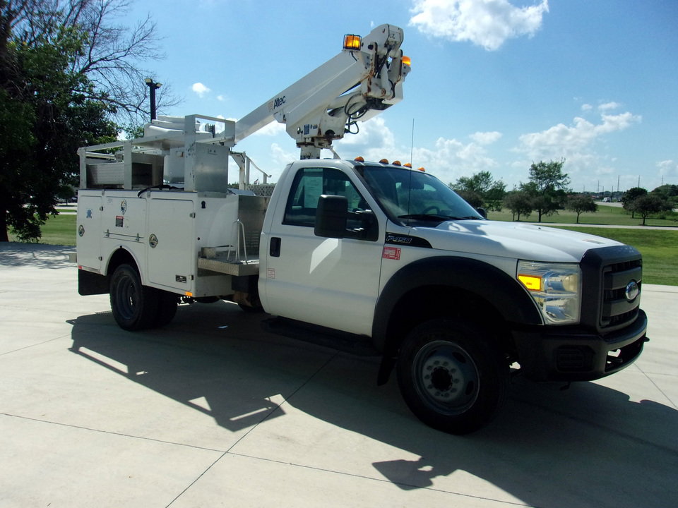 Used 2012 Ford F450 XL image 2