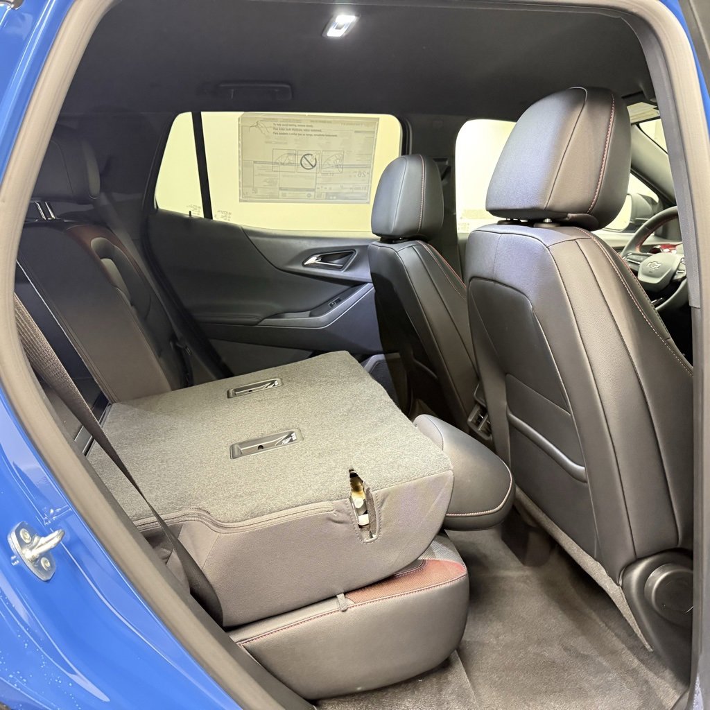 New 2026 Chevrolet Equinox RS w/ LPO, Floor Liner Package image 18