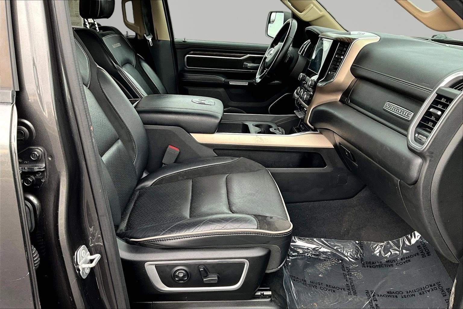 Used 2019 RAM 1500 Laramie image 31