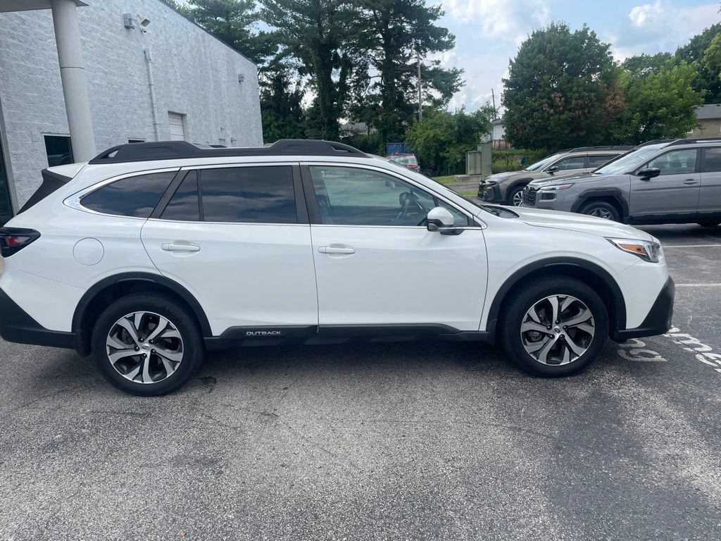 Used 2022 Subaru Outback Limited XT AWD/4WD image 7