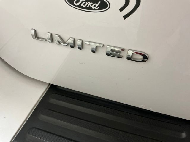 Used 2016 Ford Expedition Limited w/ Equipment Group 301A image 8