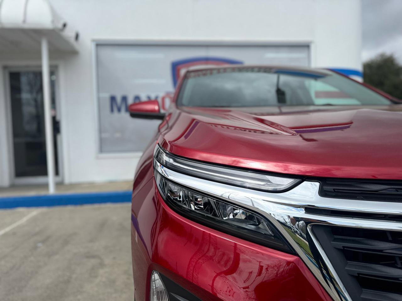 Used 2023 Chevrolet Equinox LT image 9