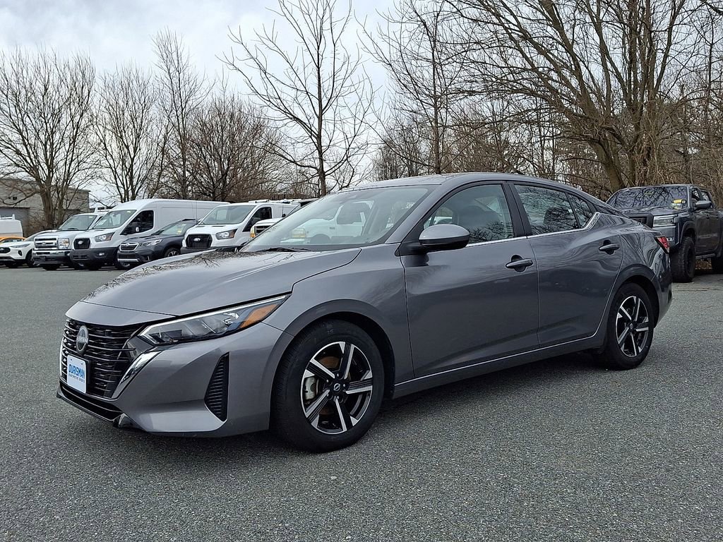 Used 2024 Nissan Sentra SV image 3