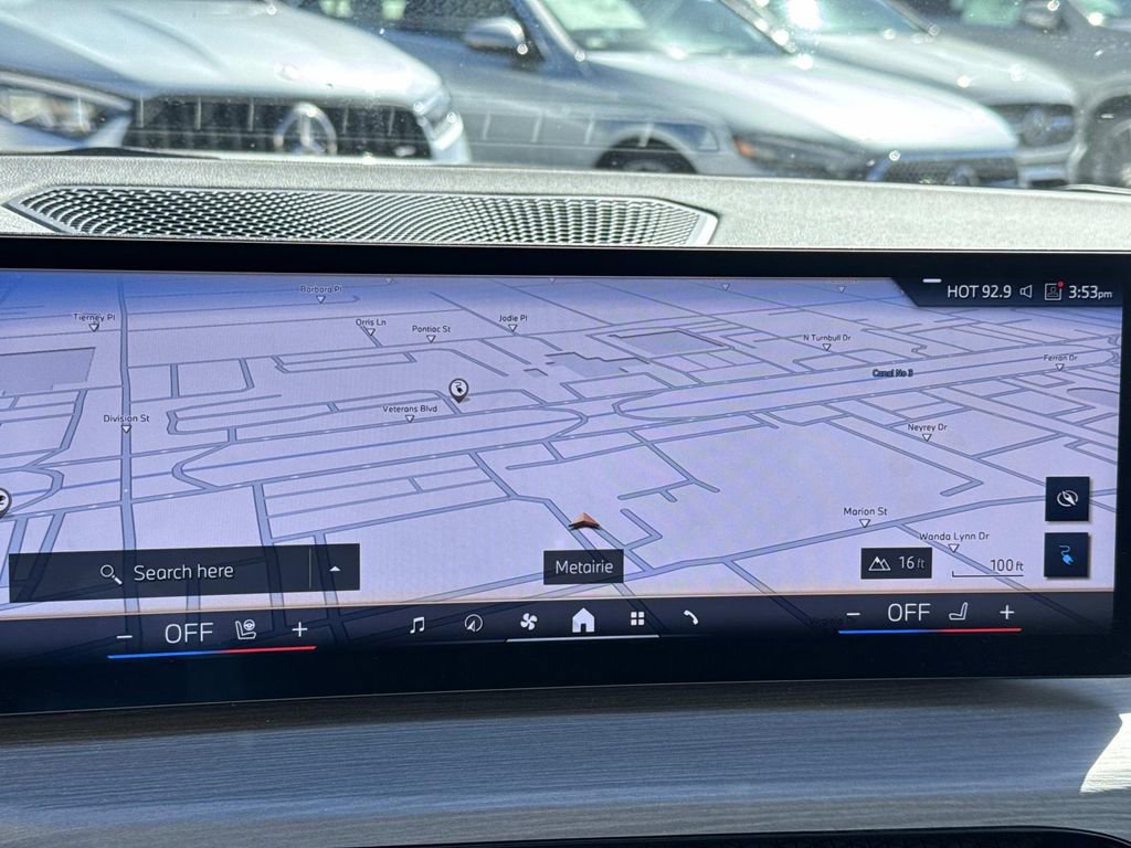 Used 2025 BMW i4 xDrive40i image 25