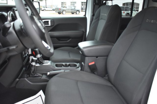 Used 2023 Jeep Gladiator Overland image 14