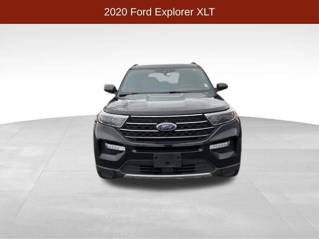 Used 2020 Ford Explorer XLT w/ Equipment Group 202A image 2