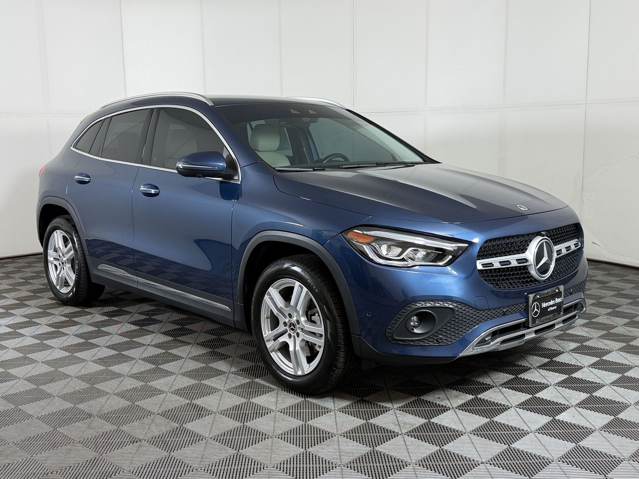 Used 2023 Mercedes-Benz GLA 250 4MATIC image 7