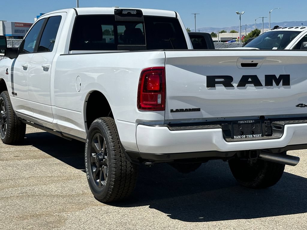 New 2026 RAM 2500 Laramie AWD/4WD image 5