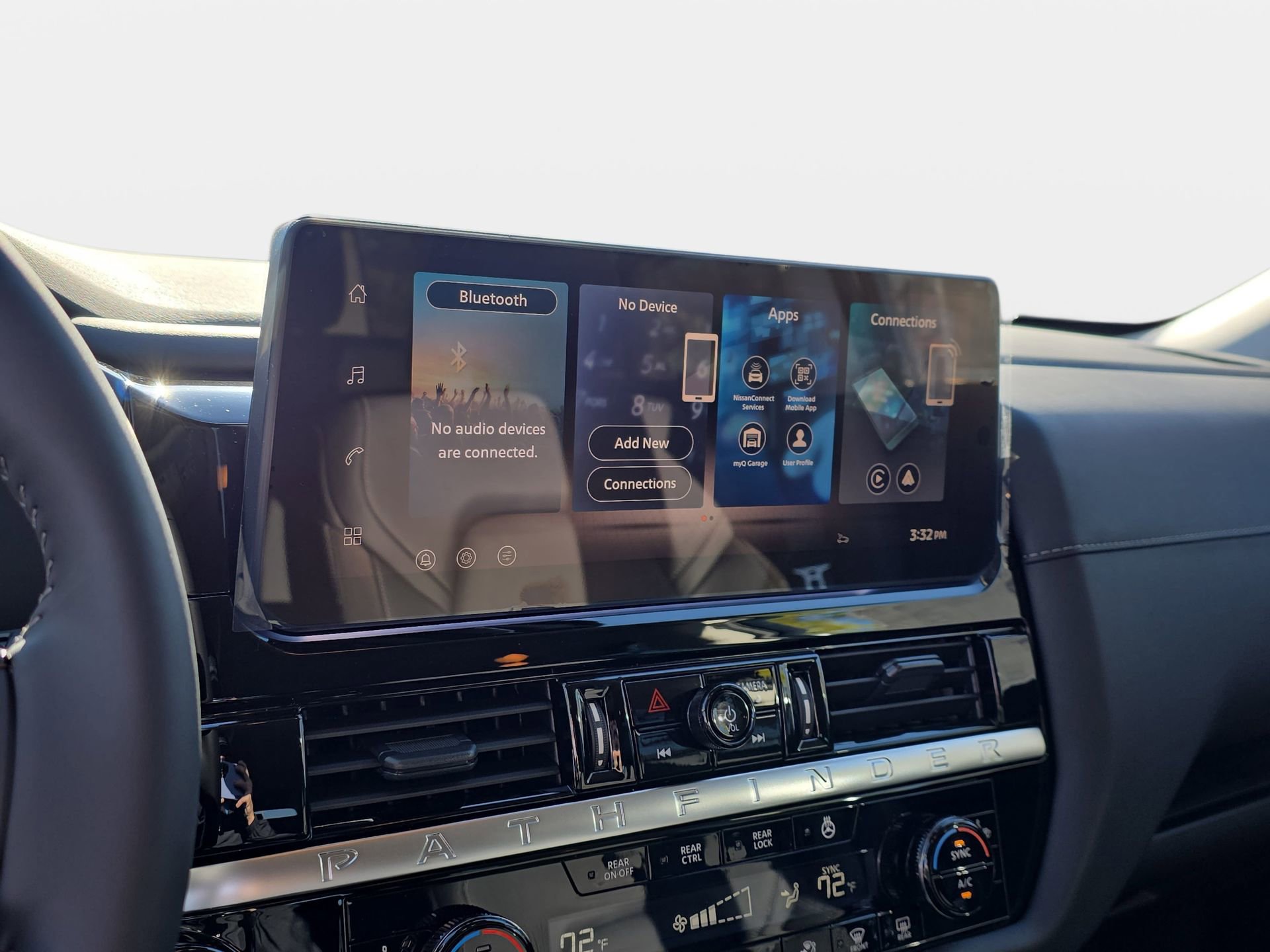 New 2026 Nissan Pathfinder SL FWD image 21