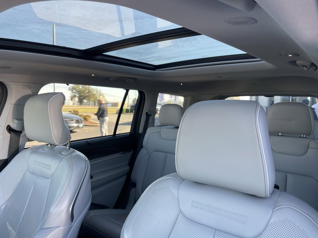 Used 2021 Jeep Grand Cherokee L Overland w/ Advanced Protech Group III image 22