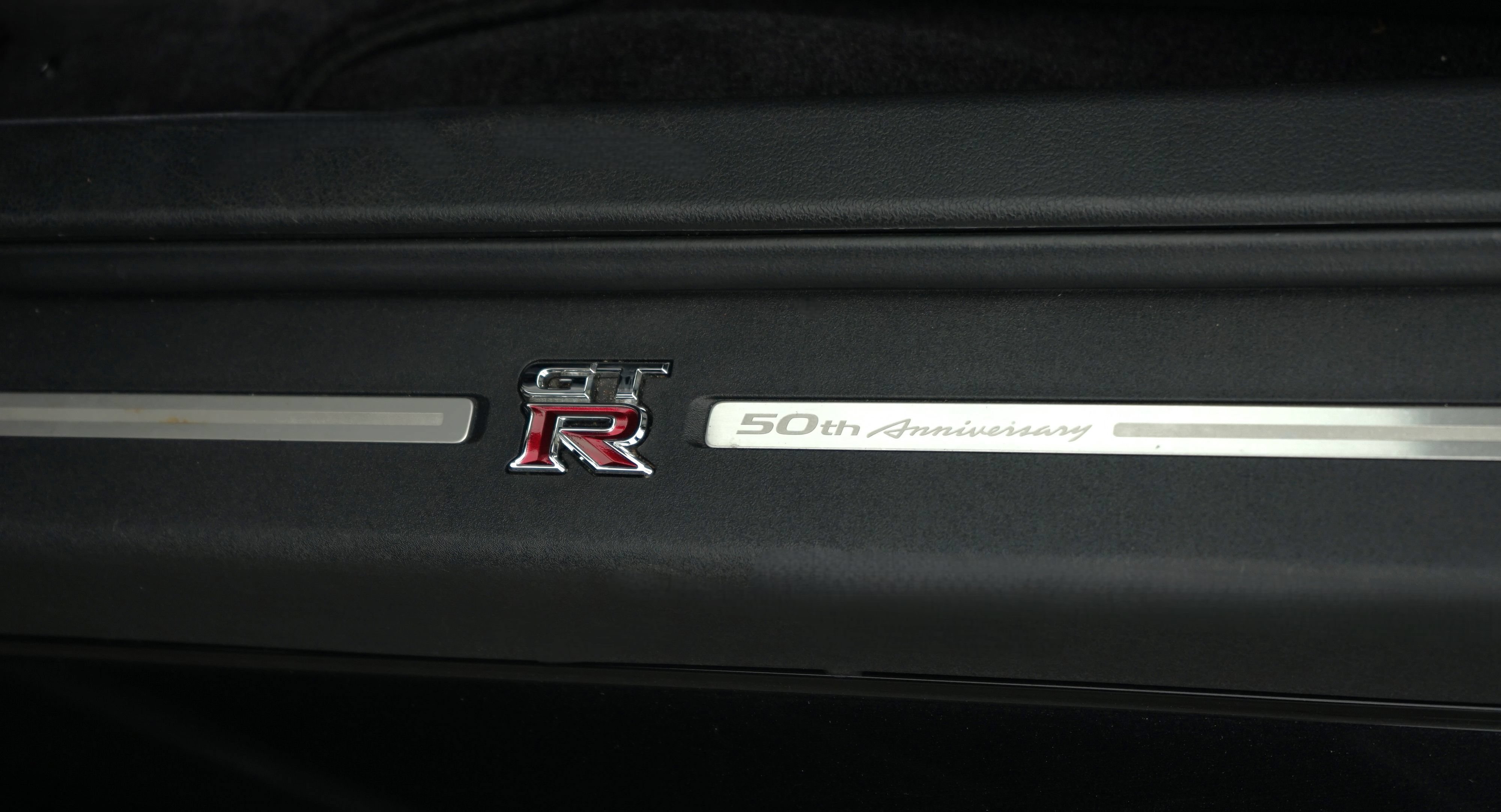 Used 2020 Nissan GT-R Premium AWD/4WD image 16