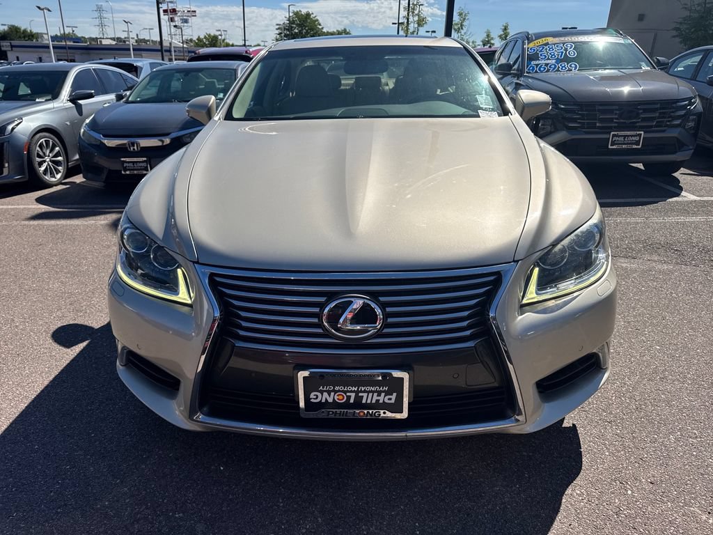 Used 2014 Lexus LS 460 w/ Comfort Package RWD image 5