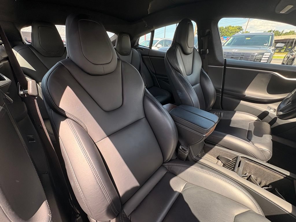 Used 2020 Tesla Model S Long Range Plus AWD/4WD image 25