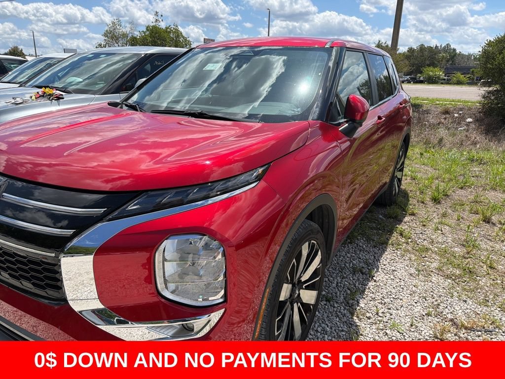 Used 2025 Mitsubishi Outlander SE