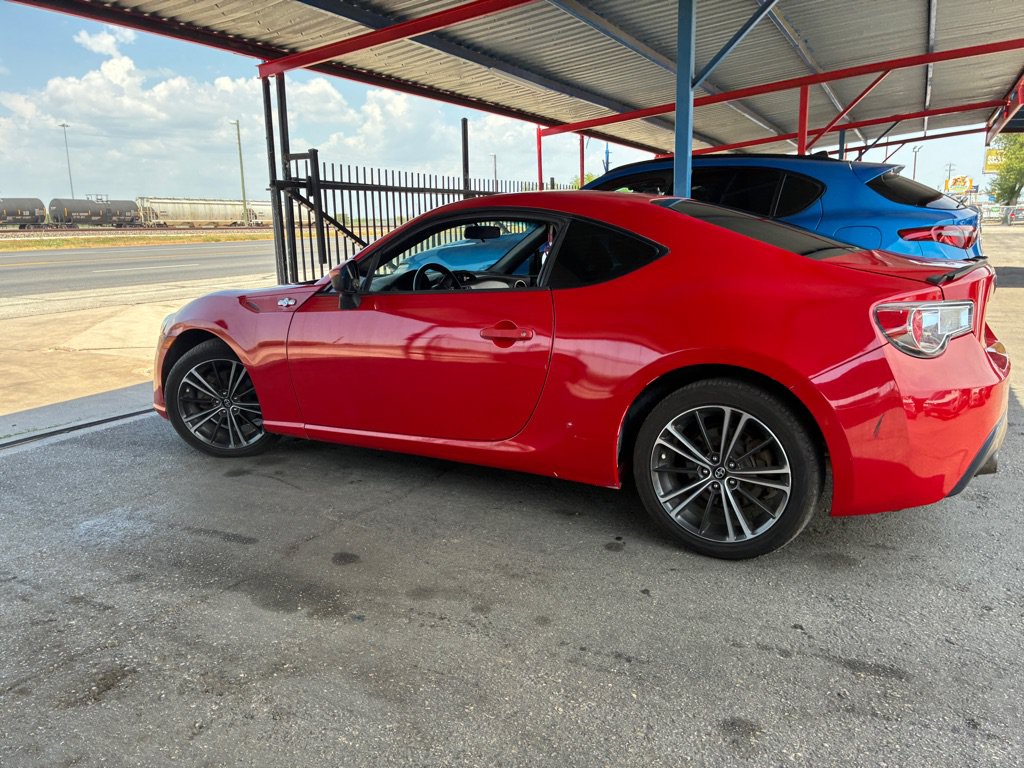 Used 2013 Scion FR-S RWD image 17