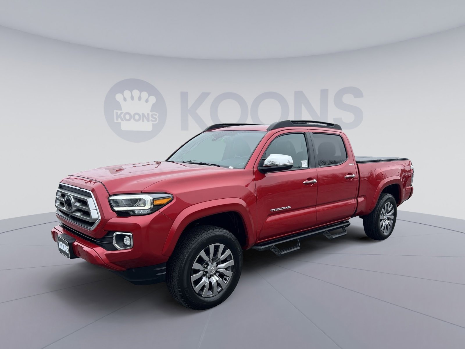 Used 2023 Toyota Tacoma Limited image 1