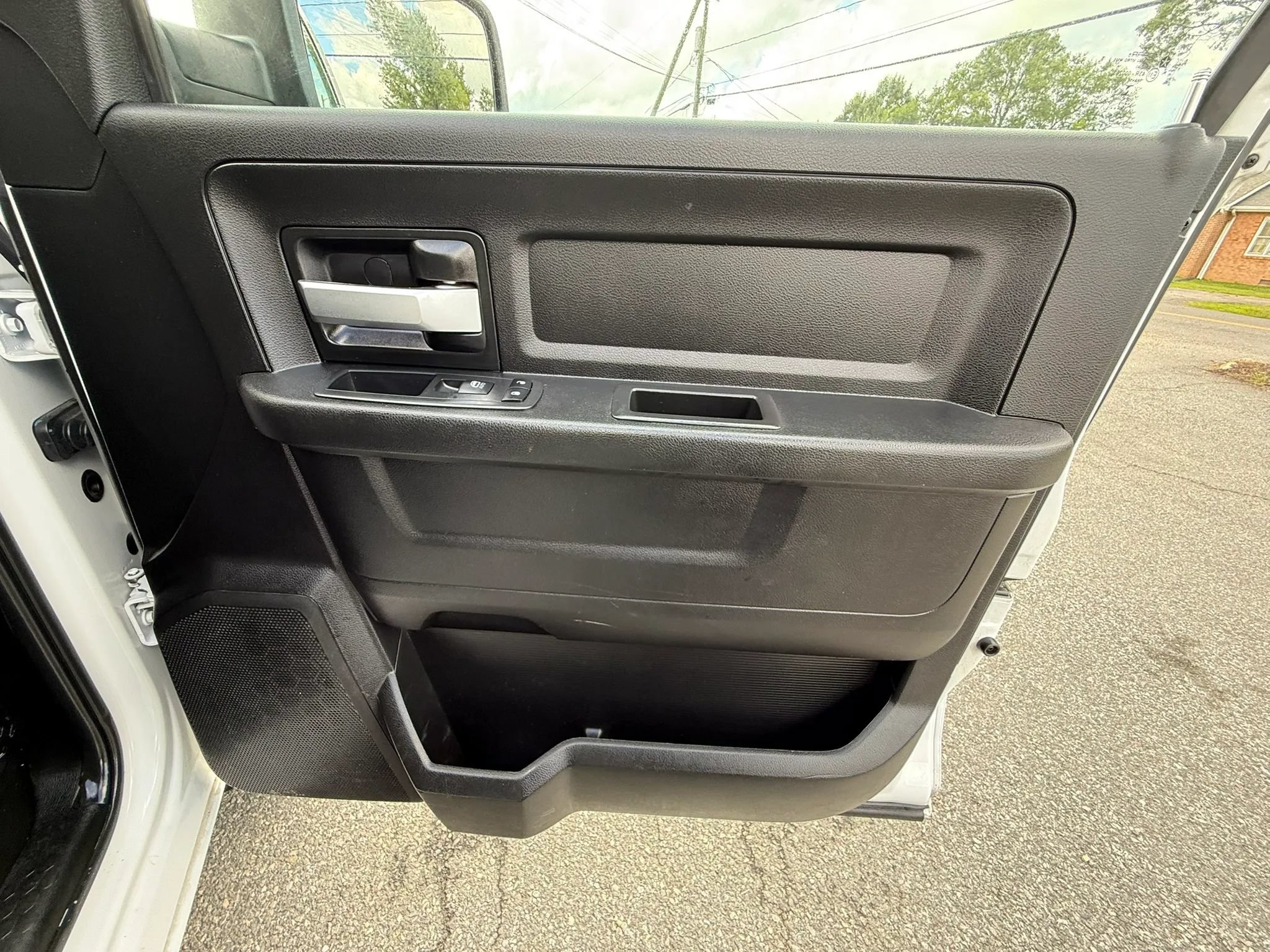 Used 2019 RAM 2500 Tradesman RWD image 30