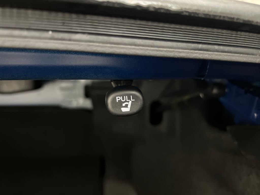 Used 2024 Toyota Camry SE image 27