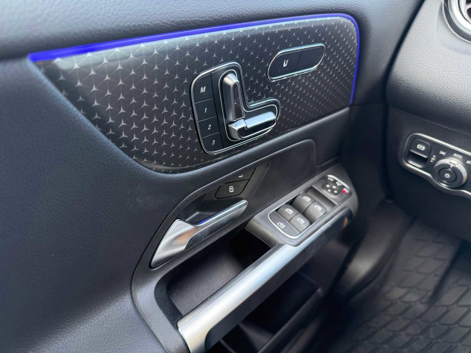 New 2026 Mercedes-Benz GLB 250 image 20