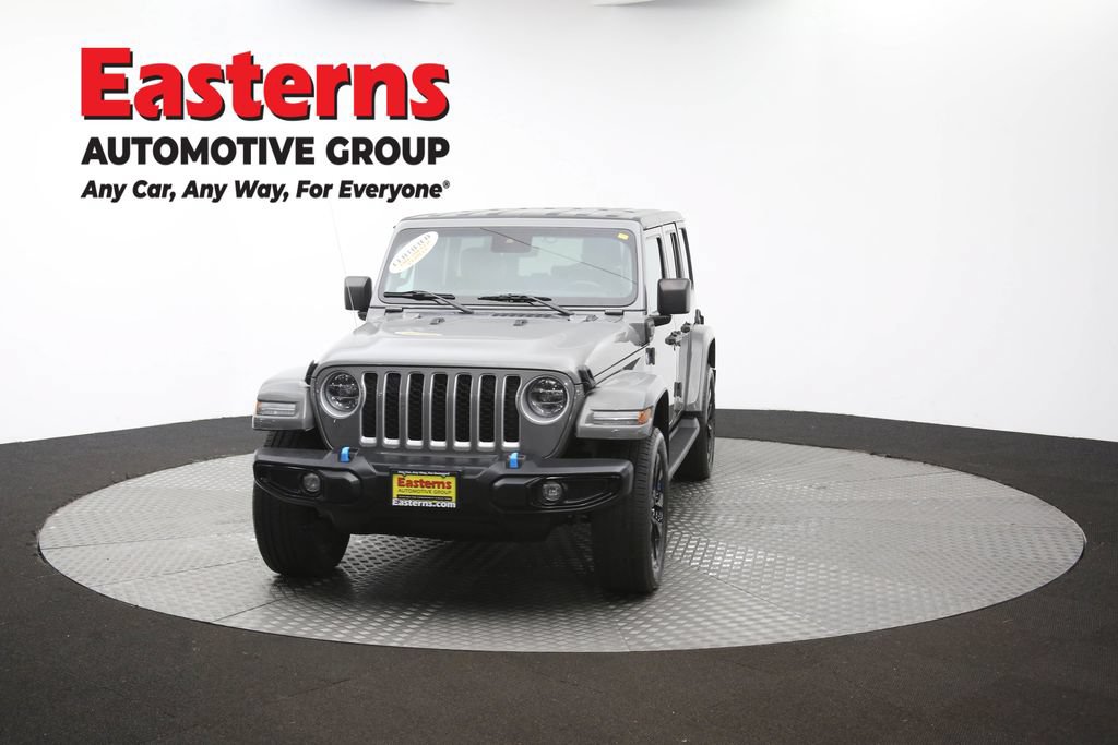 Used 2022 Jeep Wrangler Unlimited Sahara w/ Cold Weather Group AWD/4WD image 52