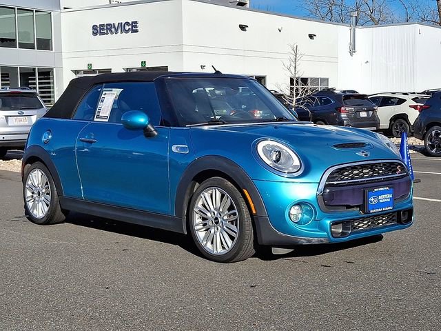 Used 2017 MINI Cooper S image 32