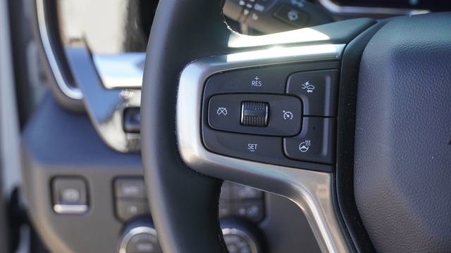 Used 2025 Chevrolet Silverado 3500 LTZ w/ LTZ Texas Edition image 28