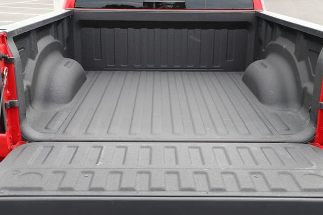 Used 2025 RAM 1500 Warlock AWD/4WD image 7