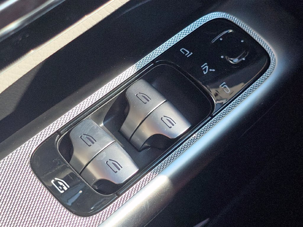 New 2027 Mercedes-Benz GLC 300 4MATIC image 28