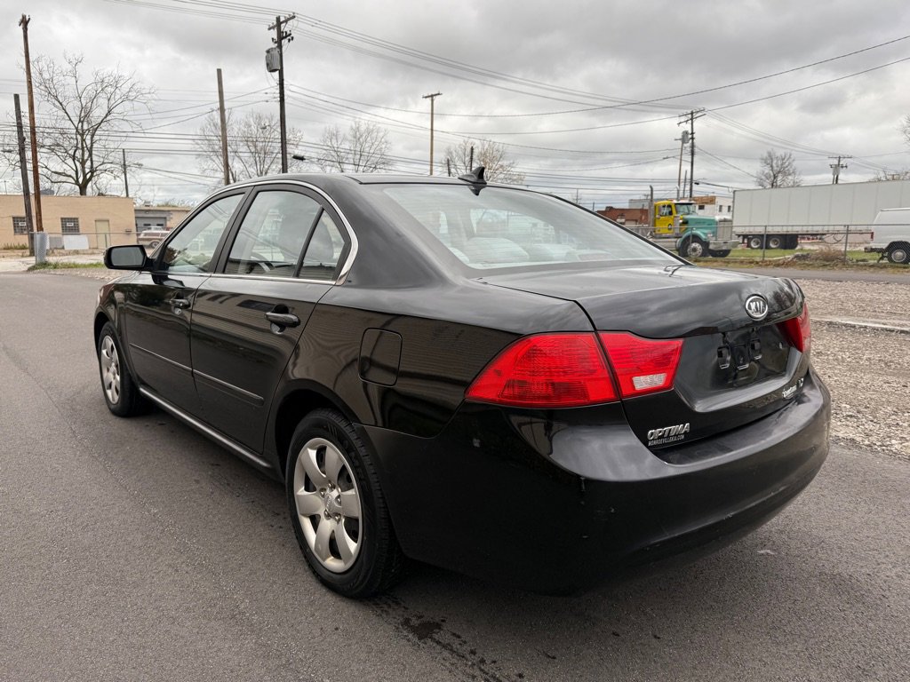 Used 2009 Kia Optima LX image 5