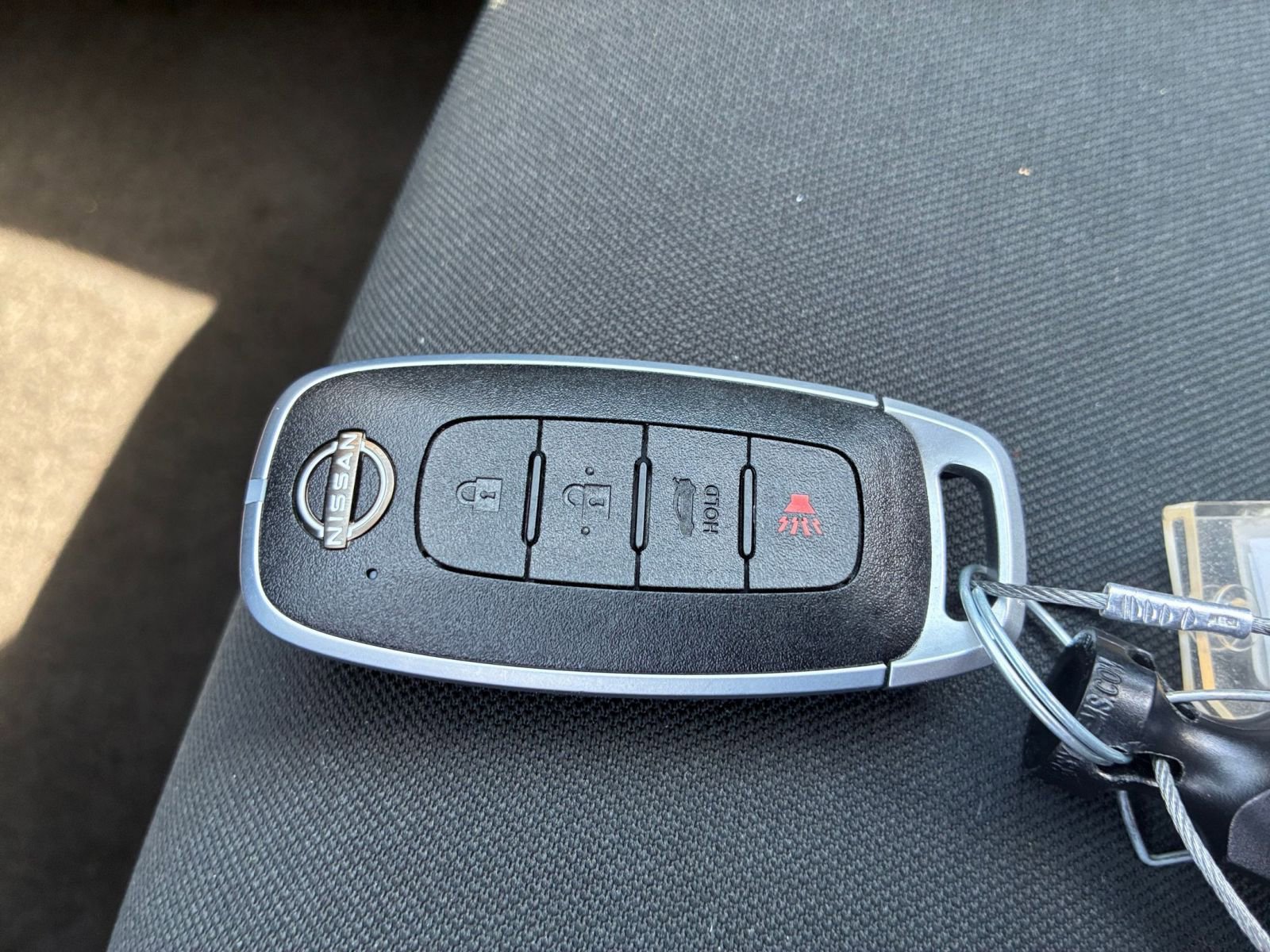 Used 2025 Nissan Versa SV image 21