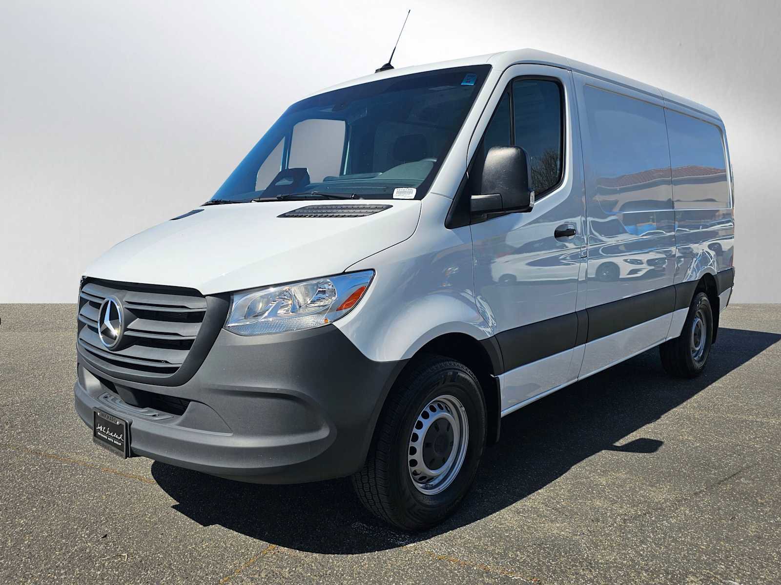 Used 2025 Mercedes-Benz Sprinter 2500 image 7