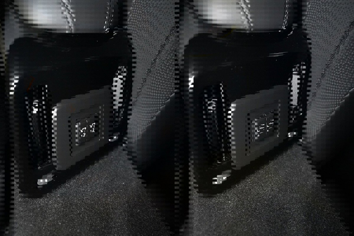 Used 2021 Toyota Mirai XLE w/ Advanced Technology Package image 5