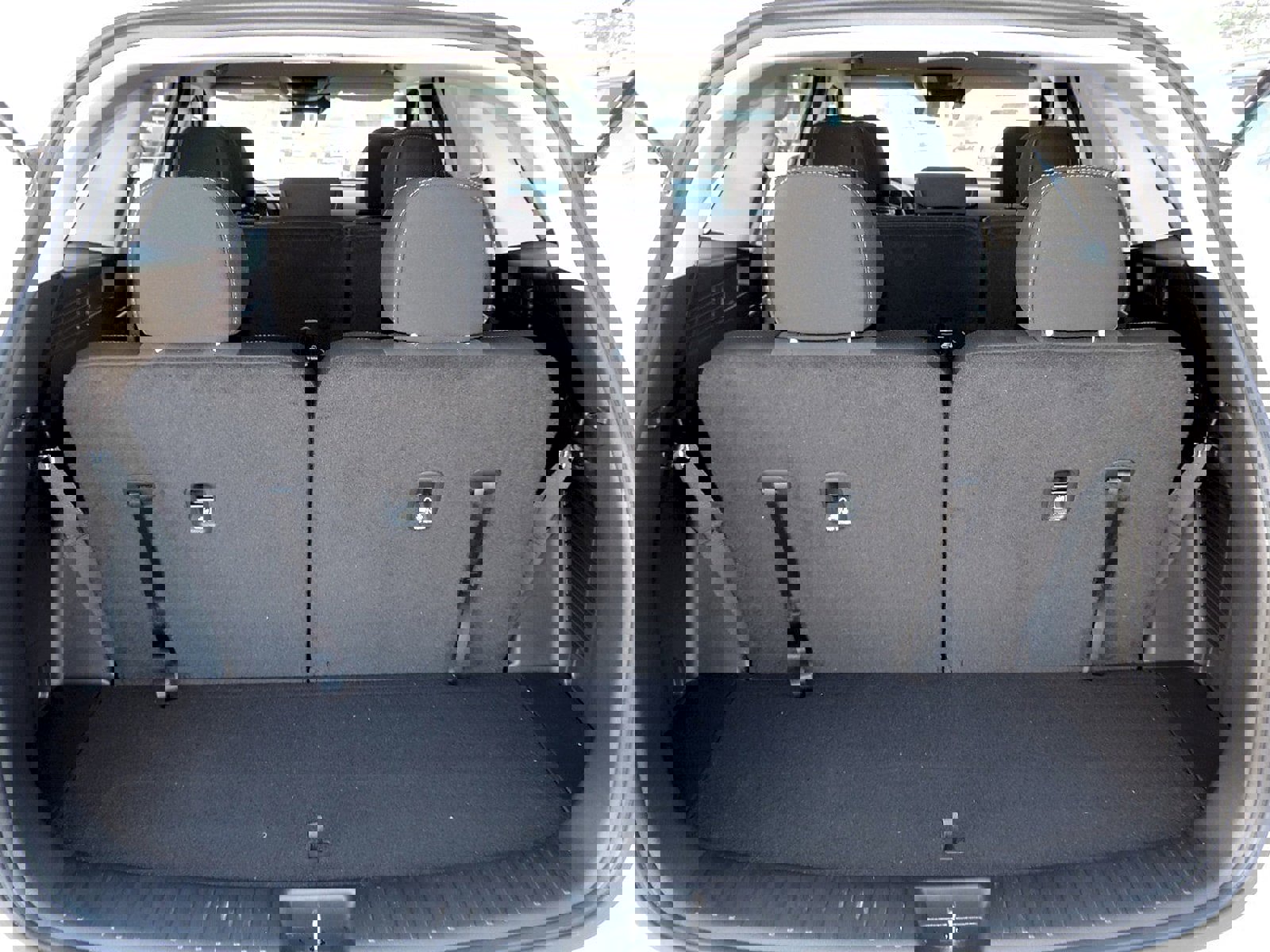 New 2025 Kia Sorento LX image 12