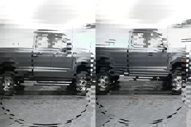 New 2026 Ford F250 XL w/ XL Off-Road Package image 13