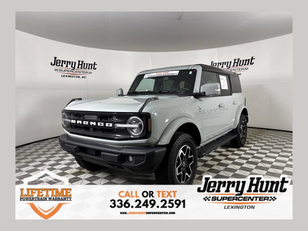 Used 2024 Ford Bronco Outer Banks