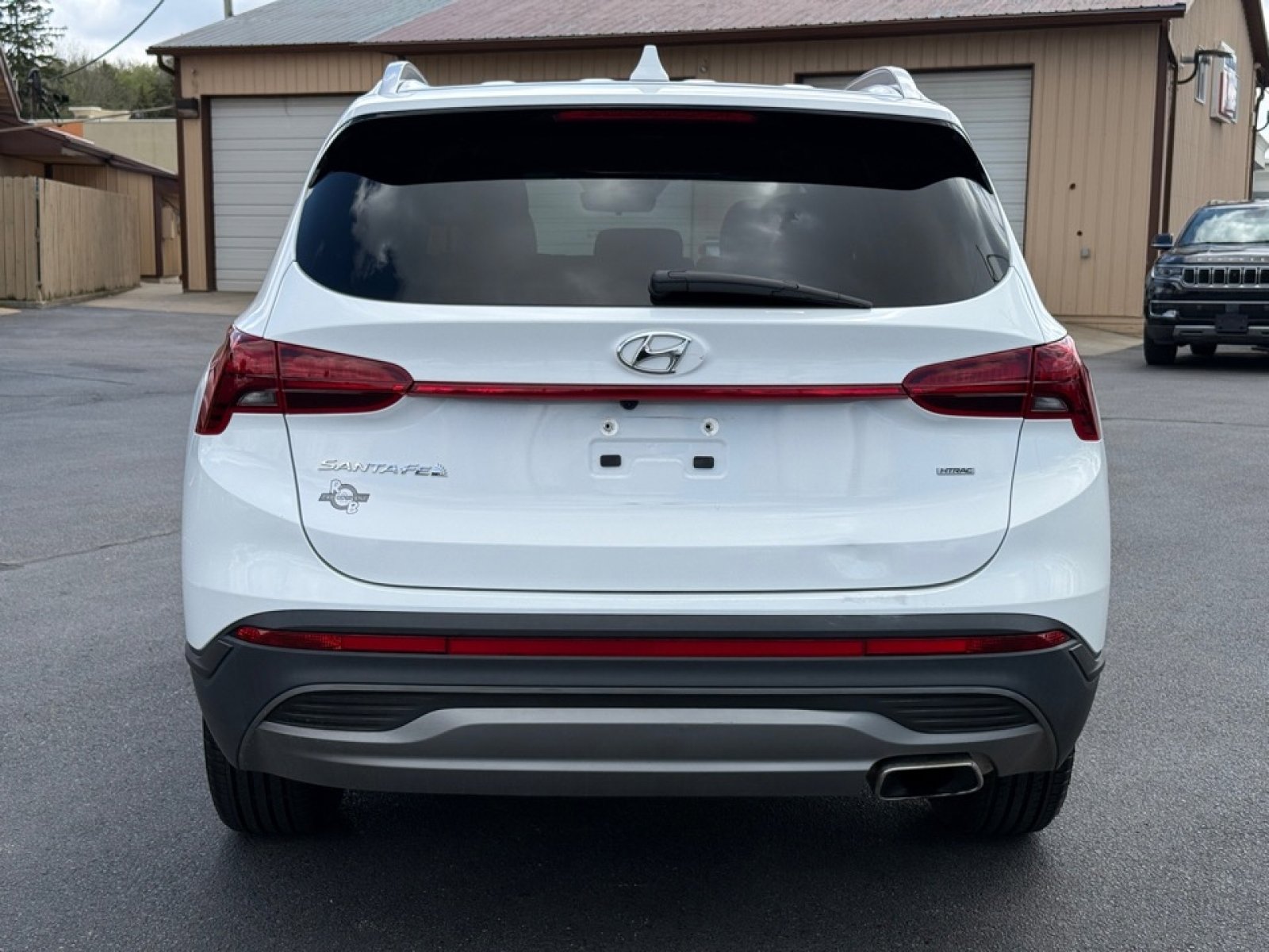 Used 2023 Hyundai Santa Fe SEL AWD/4WD image 7