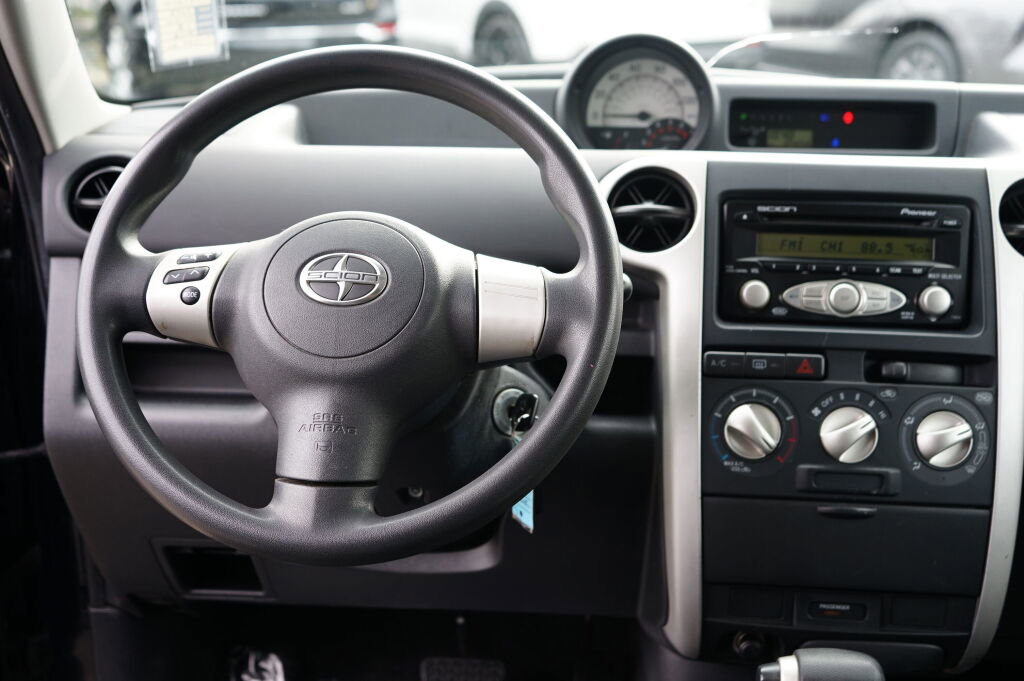 Used 2006 Scion xB image 8