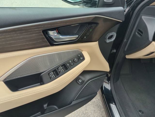 Certified 2023 Acura MDX SH-AWD w/ Advance Package image 18