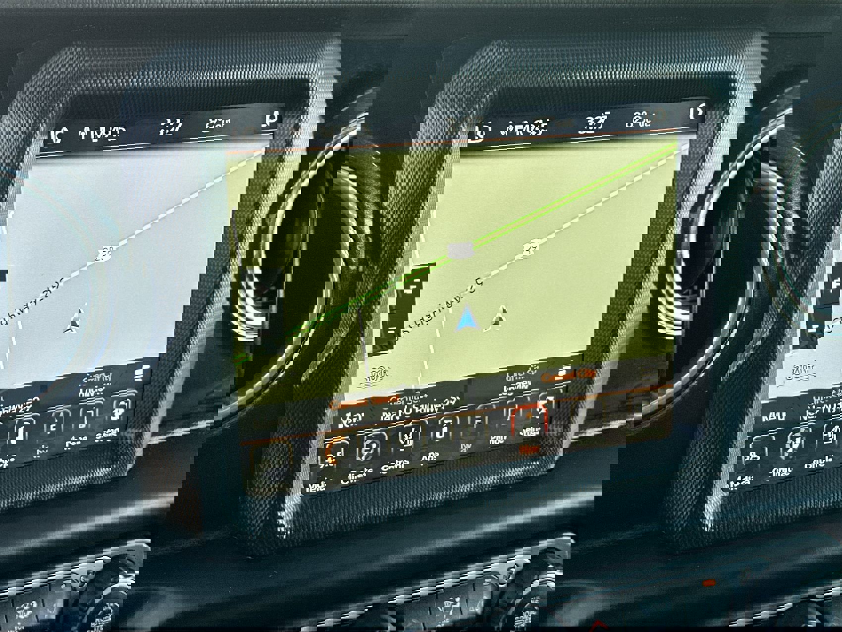 Used 2022 Jeep Wrangler Unlimited Rubicon w/ Trailer Tow Package image 18