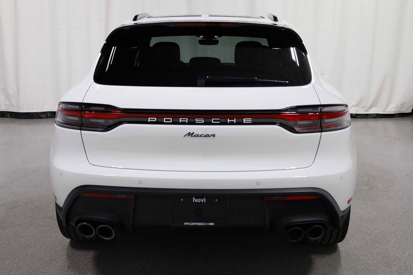 New 2026 Porsche Macan image 7