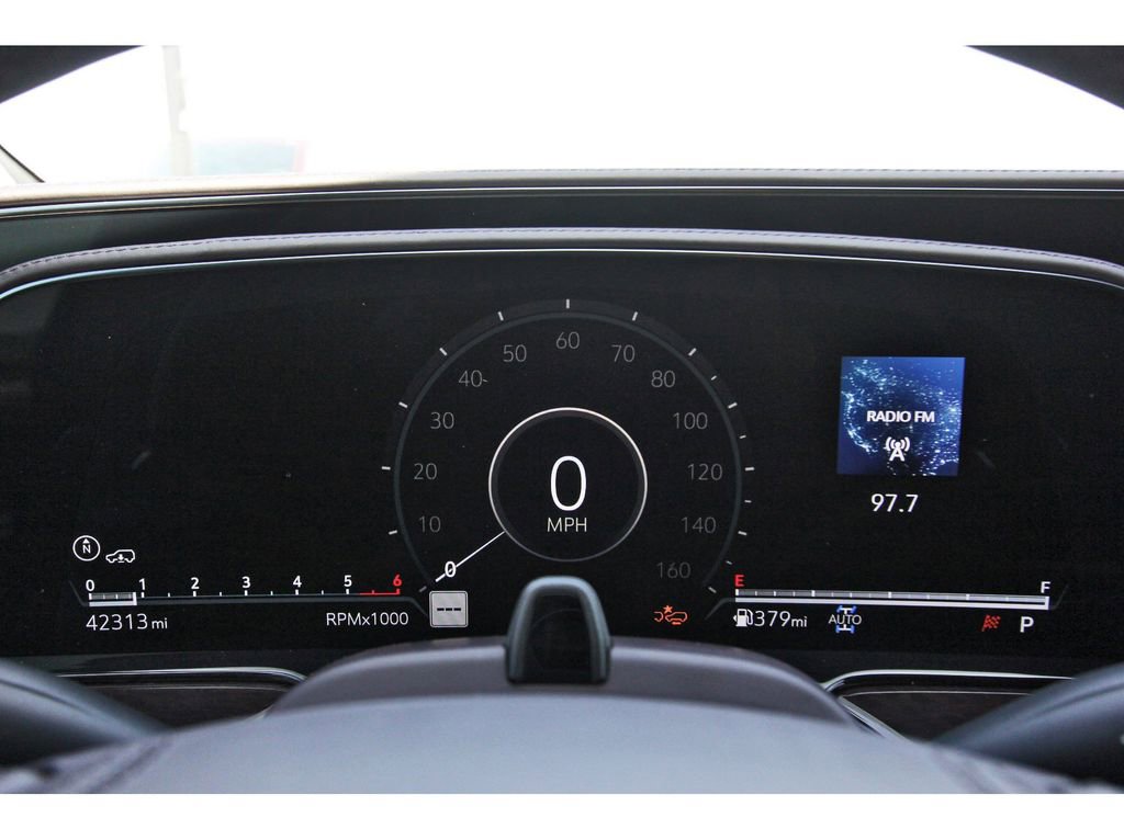 Used 2021 Cadillac Escalade Sport Platinum AWD/4WD image 14