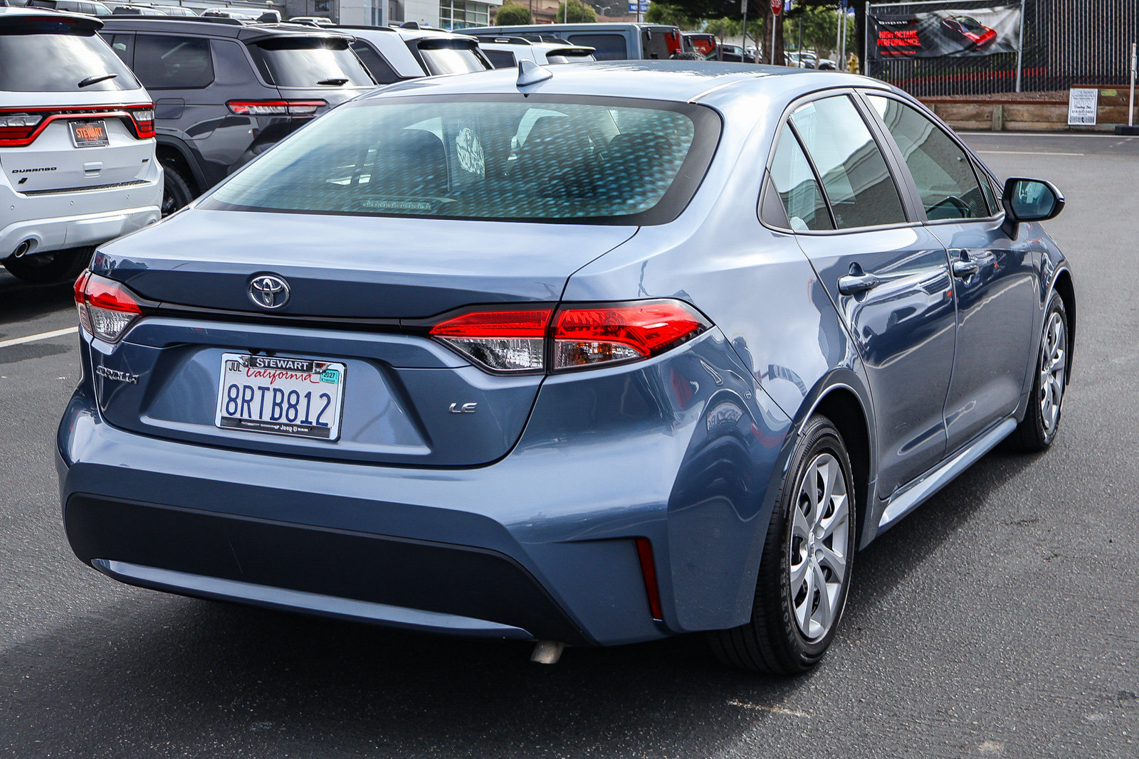 Used 2020 Toyota Corolla LE FWD image 18