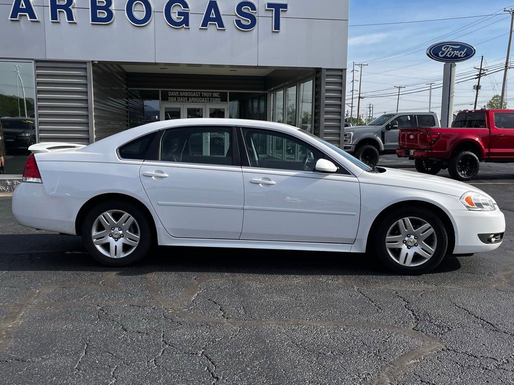 Used 2011 Chevrolet Impala LT FWD image 3